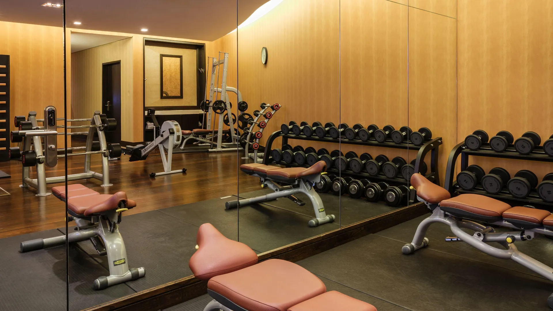 Fossa The Europe Hotel & Resort