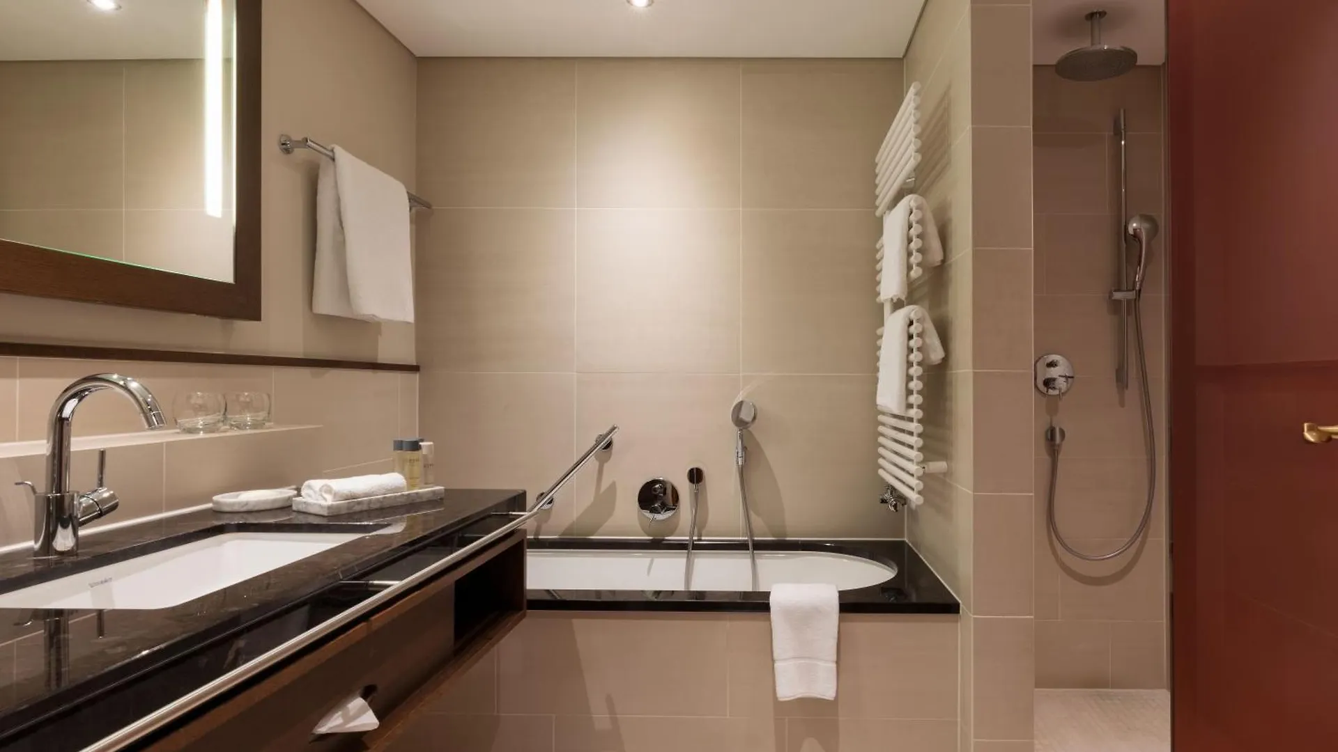 The Europe Hotel & Resort Fossa 5*,  Ireland